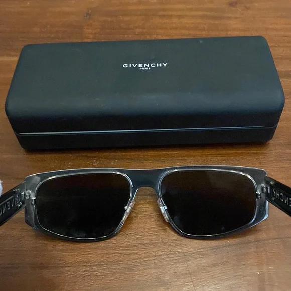 Givenchy Sunglasses Unisex